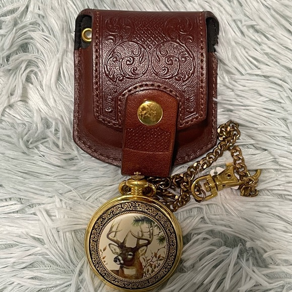 THE FRANKLIN MINT BUCK GOLD PLATED QUARTZ POCKET WATCH - Picture 9 of 12